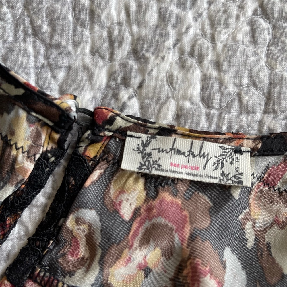 NWT Free People Little Dreams Lacy Cami (S) - Picture 6 of 6